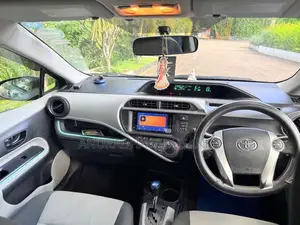 Toyota Aqua 2012 Car (Used)
