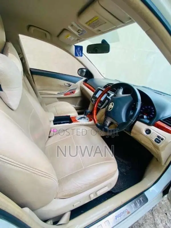 Toyota Premio 2013 Car (Used)