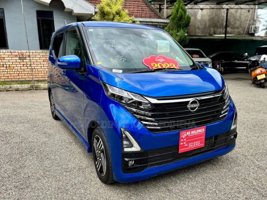 Nissan Dayz Highway Star 2023 Car Unregistered (Recondition)