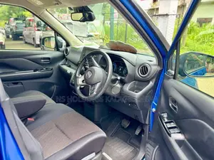 Nissan Dayz Highway Star 2023 Car Unregistered (Recondition)
