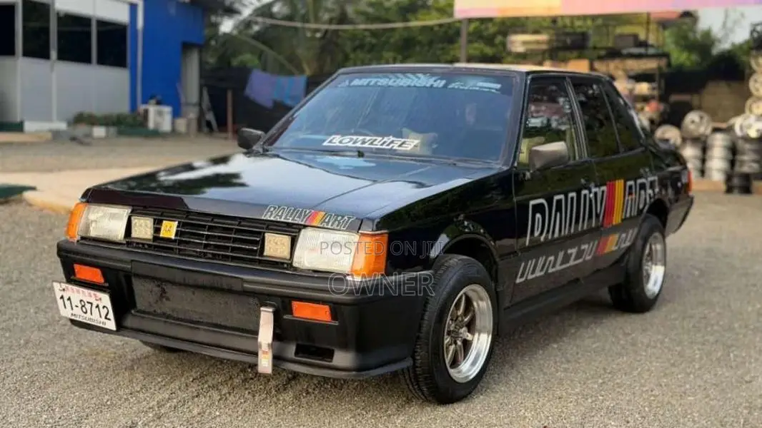 Mitsubishi Lancer Box 1981 Car (Used)