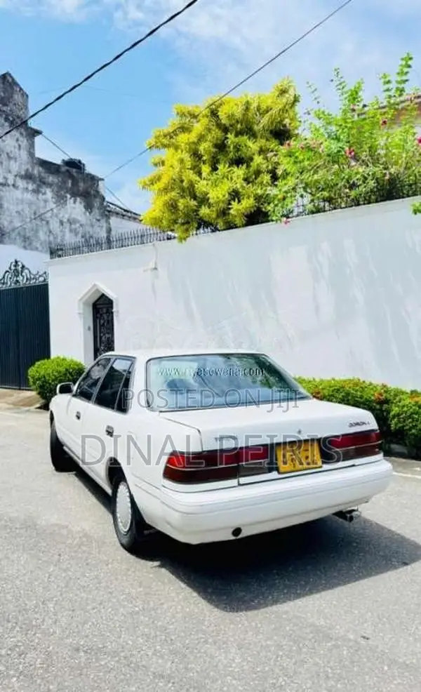 Toyota Corona AT 170 1988 Car (Used)