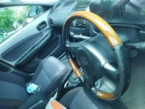 Nissan Wingroad 2002 Car (Used)