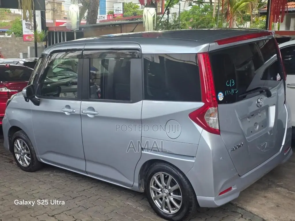 Toyota Roomy G 2023 Car Unregistered (Recondition)