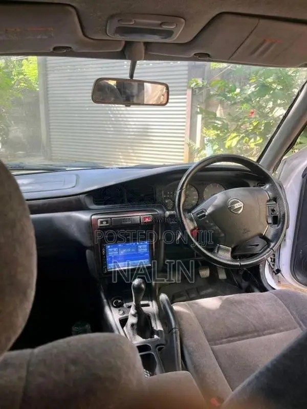 Nissan Bluebird 1998 Car (Used)