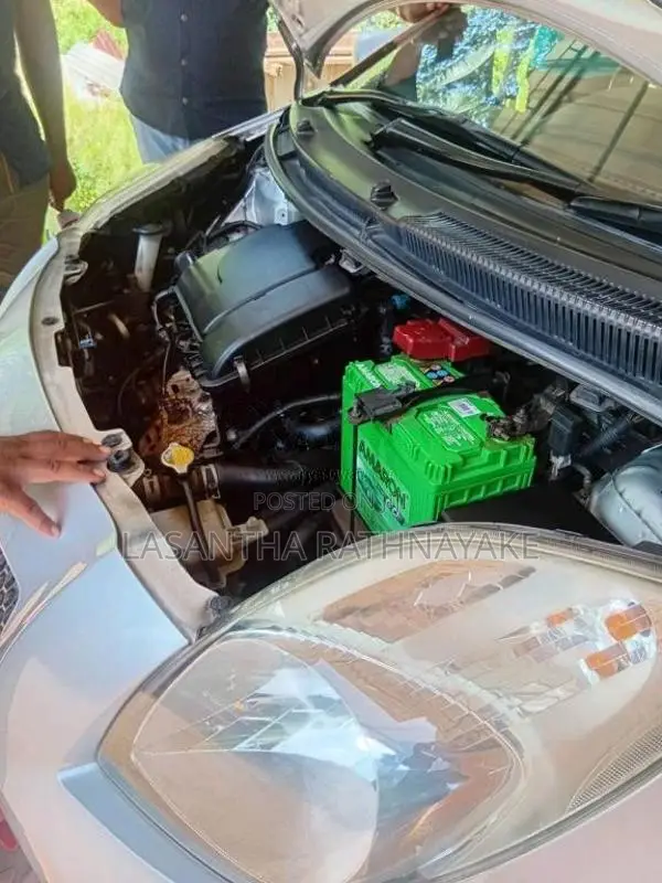 Toyota Vitz 2007 Car (Used)
