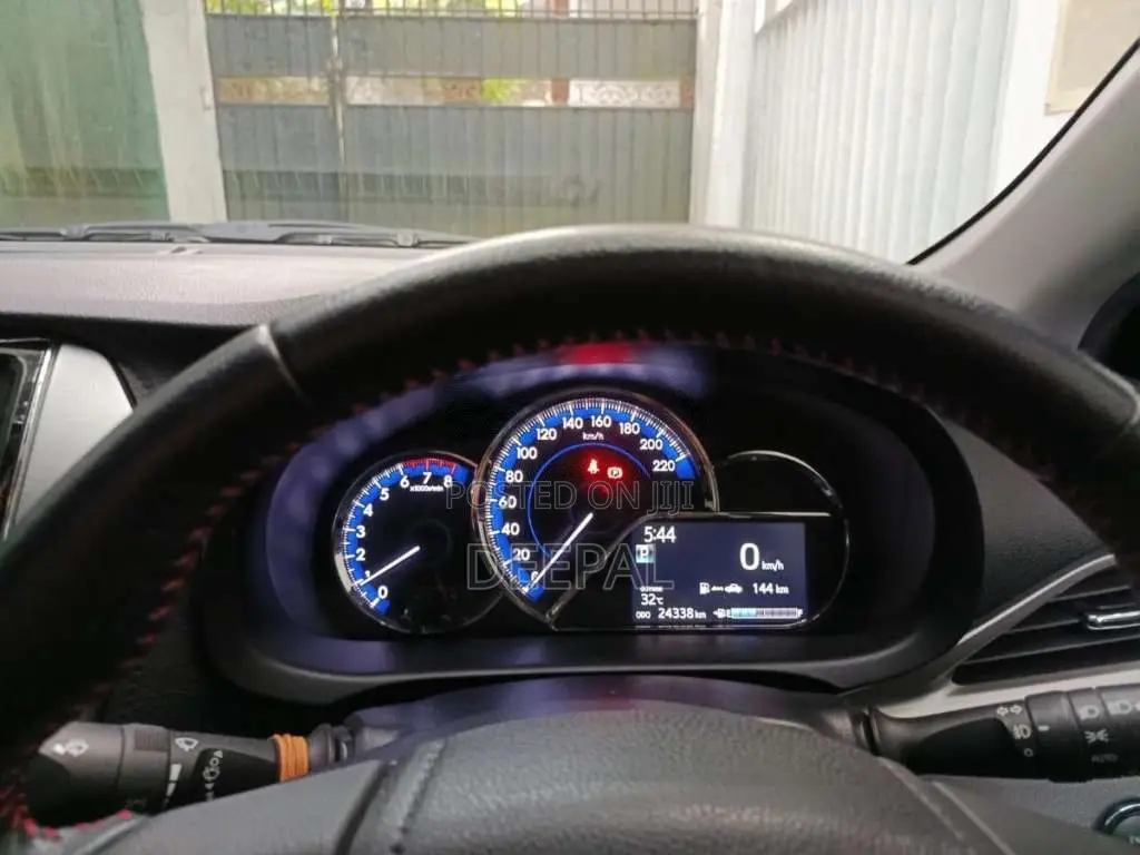 Toyota Yaris Ativ S Grade 2019 Car (Used)