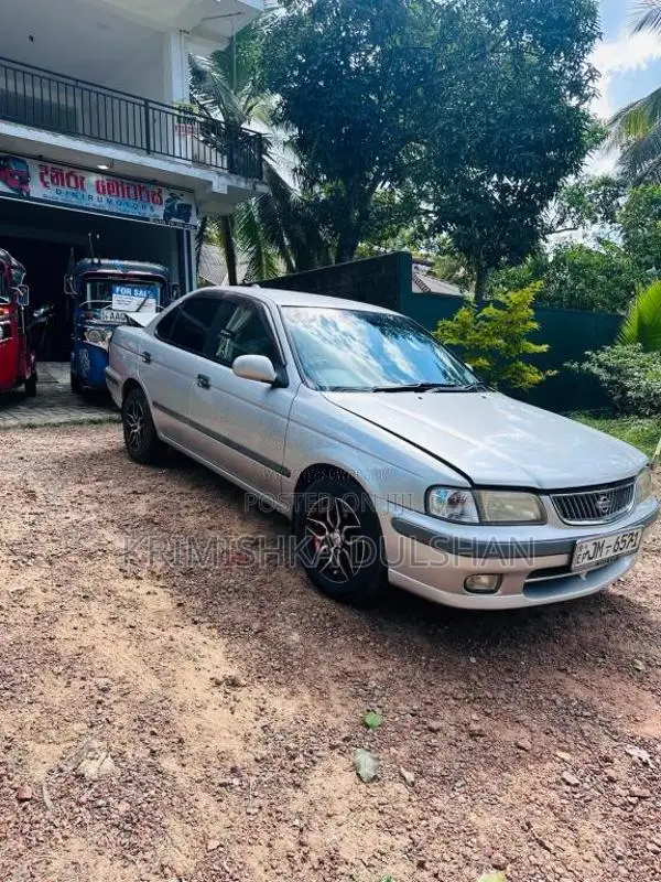 Nissan FB15 2002 Car (Used)