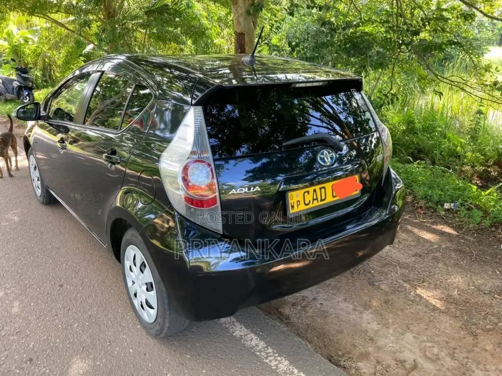 Toyota Aqua S Grade 2014 Car (Used)