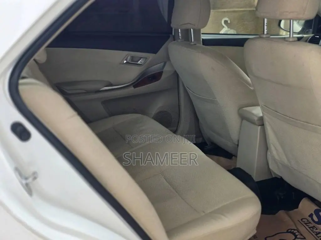 Toyota Premio 2016 Car (Used)