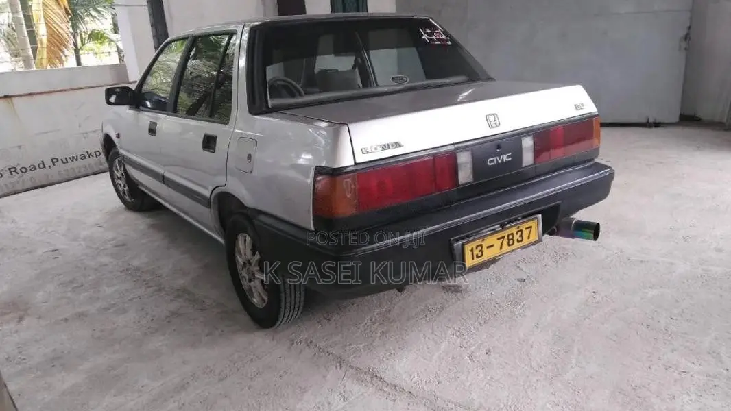 Honda CIVIC 1988 Car (Used)