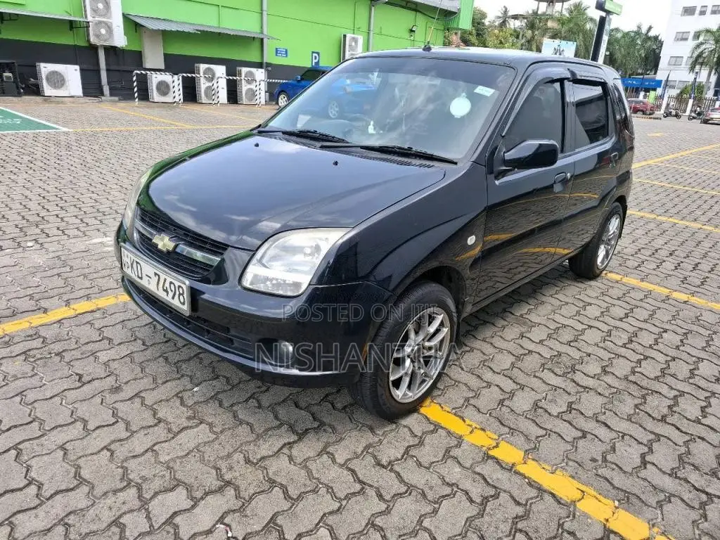 Chevrolet Cruze 2004 Car (Used)