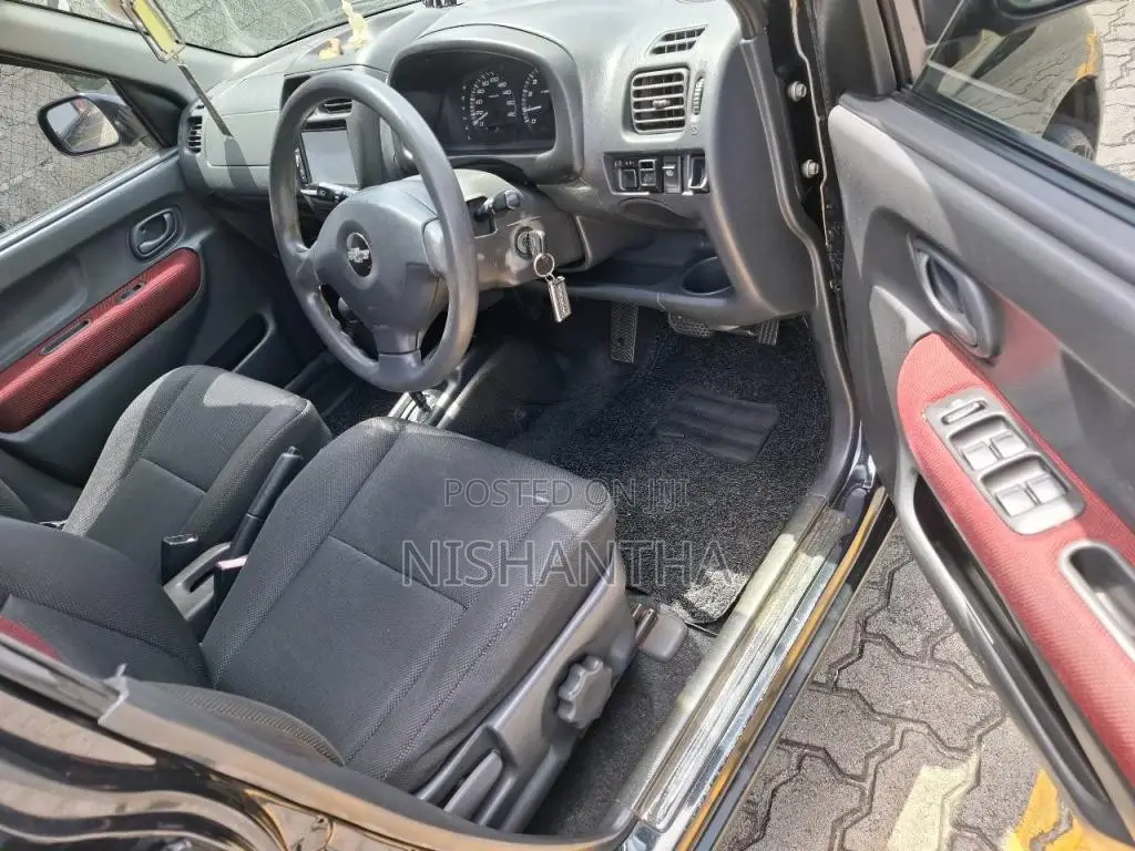 Chevrolet Cruze 2004 Car (Used)