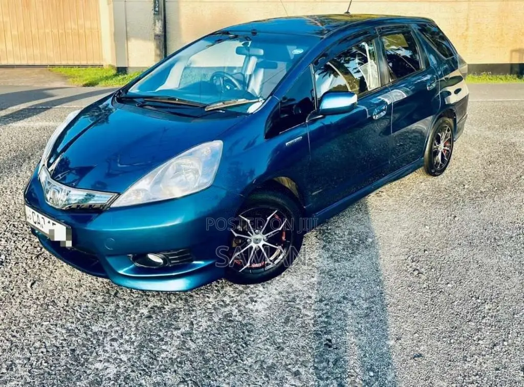 Honda Fit Shuttle 2012 Car (Used)