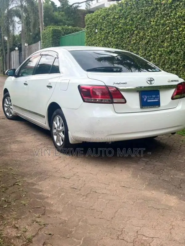 Toyota Premio 2018 Car (Used)