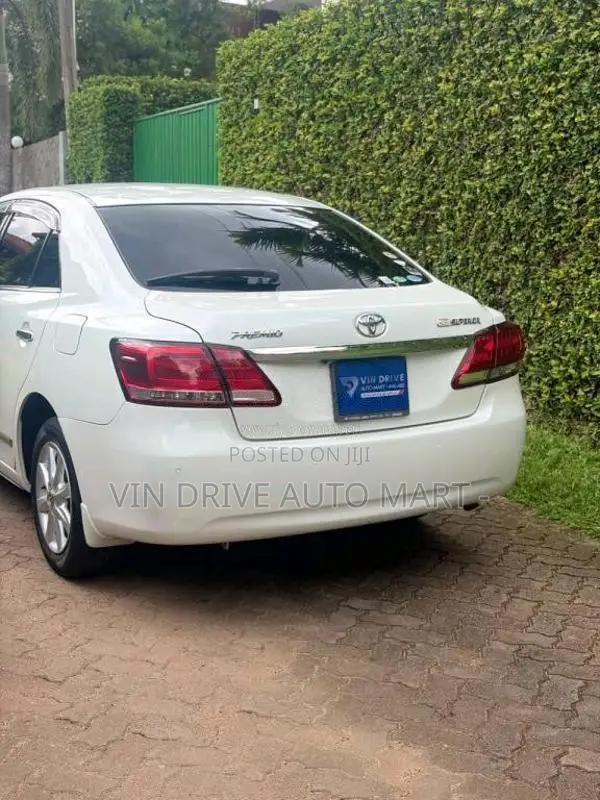 Toyota Premio 2018 Car (Used)