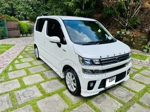 Suzuki Wagon R FZ 2018 Car (Used)