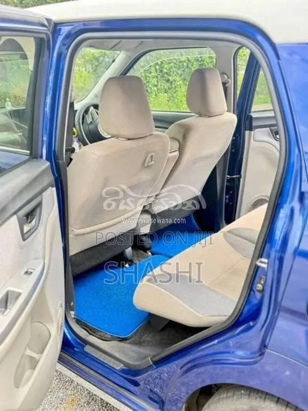 Daihatsu CAST 2018 Car (Used)