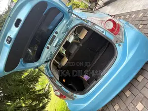 Toyota Aqua 2012 Car (Used)