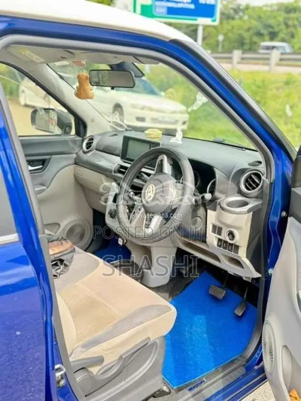 Daihatsu CAST 2018 Car (Used)