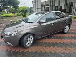 Kia Cerato 2010 Car (Used)