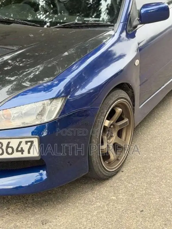 Mitsubishi Lancer 2004 Car (Used)