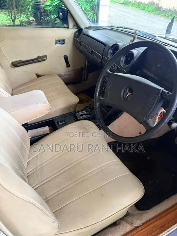 Mercedes-Benz W123 1980 Car (Used)