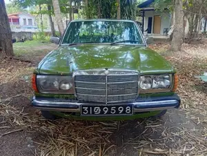 Mercedes-Benz W123 1977 Car (Used)