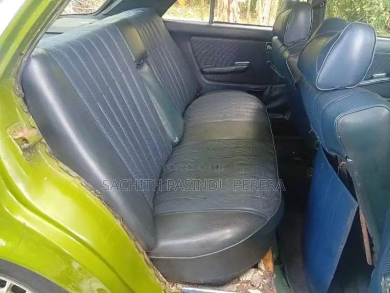 Mercedes-Benz W123 1977 Car (Used)