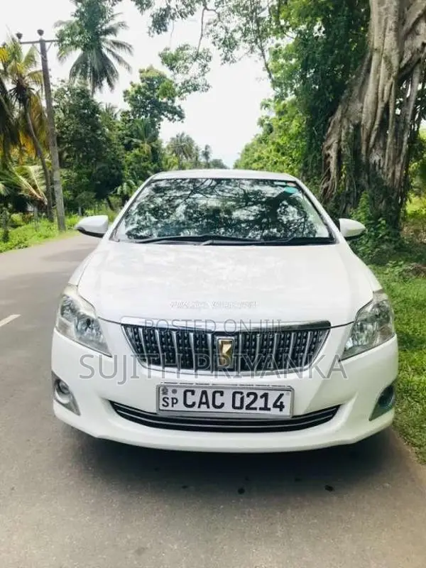 Toyota Premio 2013 Car (Used)