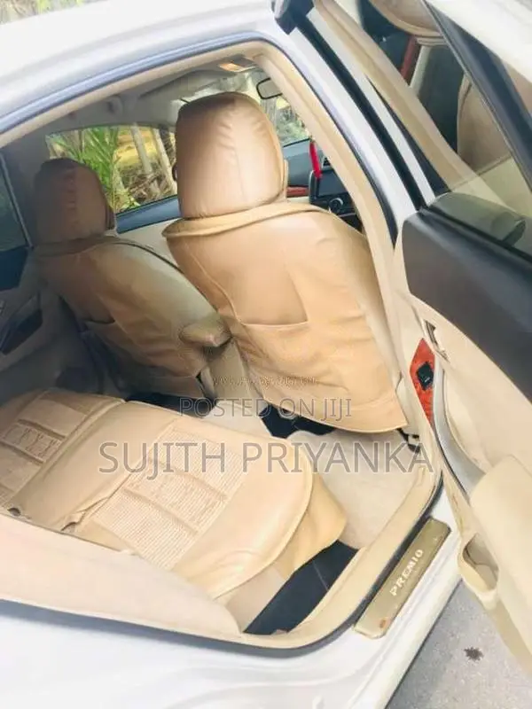 Toyota Premio 2013 Car (Used)
