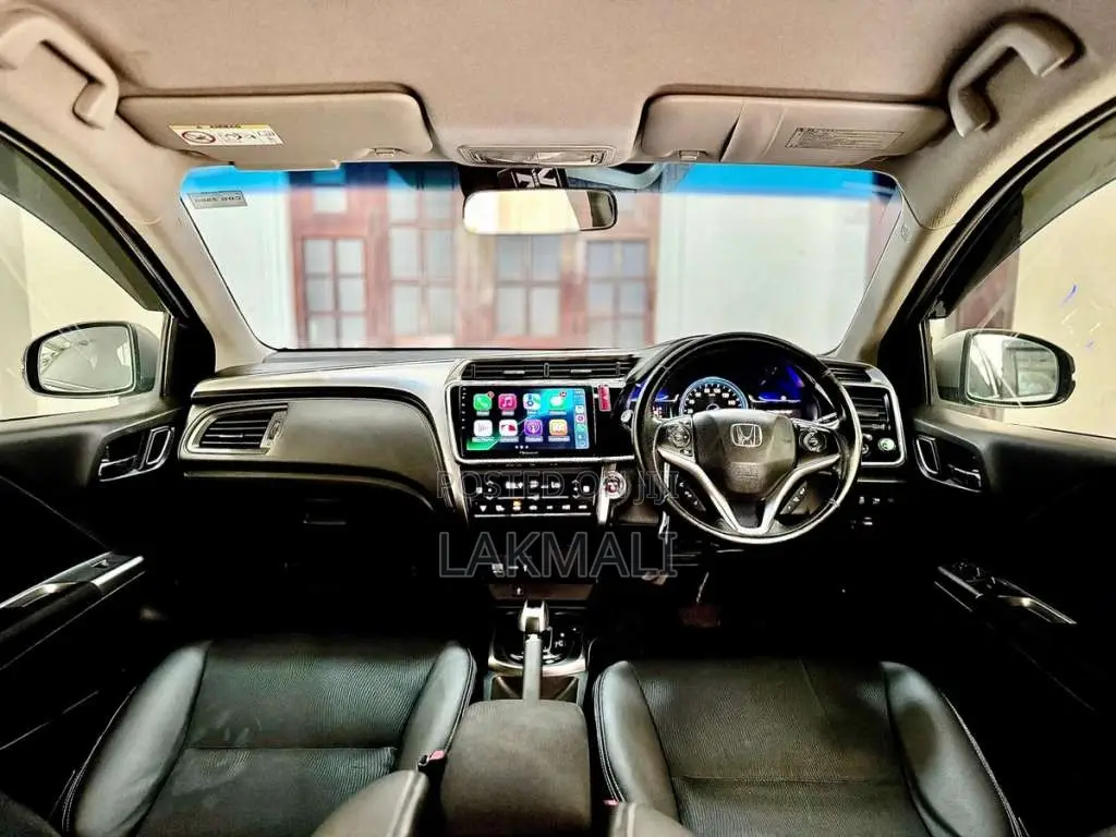 Honda Grace EX 2019 Car (Used)