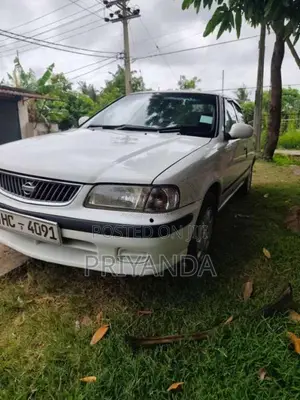 Nissan FB15 2003 Car (Used)