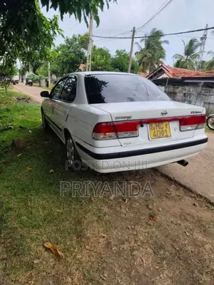 Nissan FB15 2003 Car (Used)