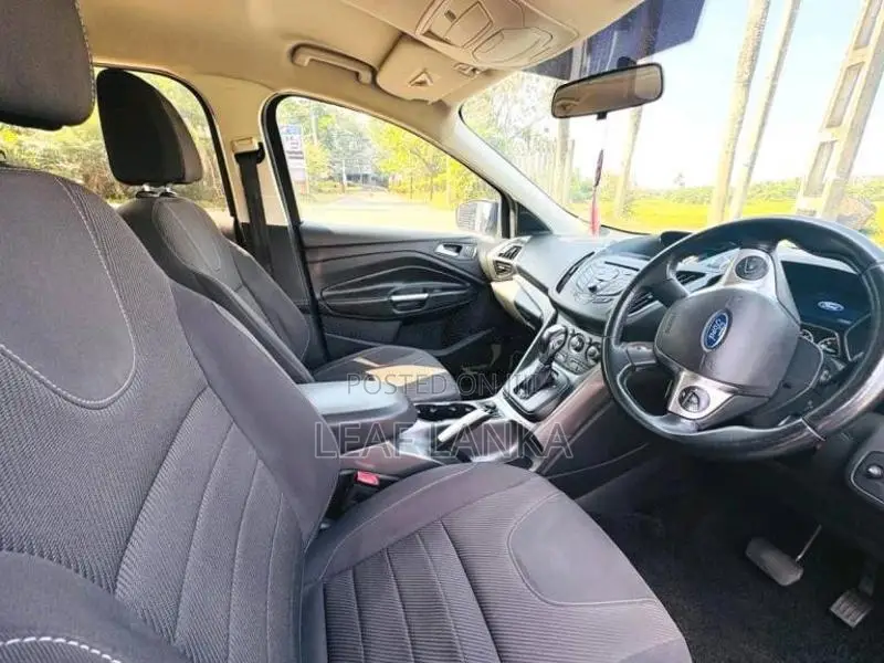 Ford Kuga 2015 Car (Used)