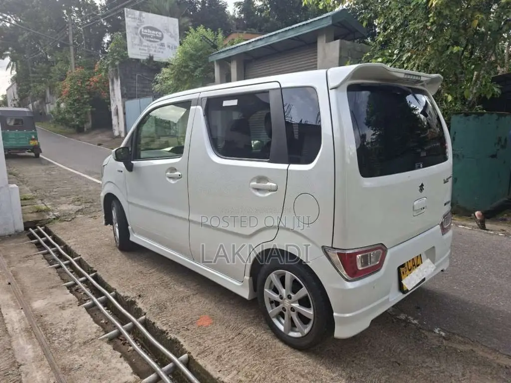 Suzuki Wagon R Fz Premium 2018 Car (Used)