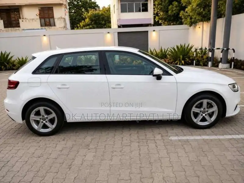 Audi A3 2018 Car (Used)