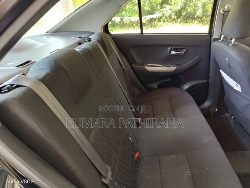 Perodua Bezza 2018 Car (Used)