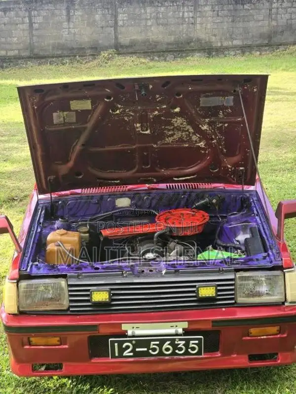 Mitsubishi Lancer Box B11 C12 1982 Car (Used)