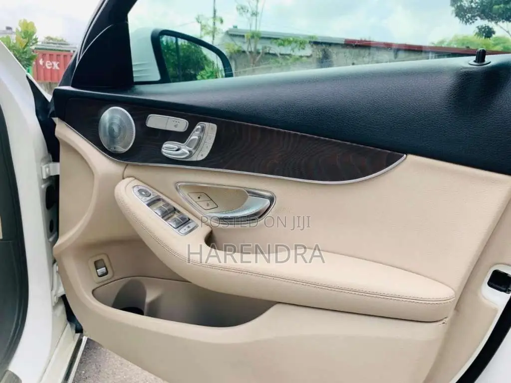 Mercedes-Benz C350e 2016 Car (Used)
