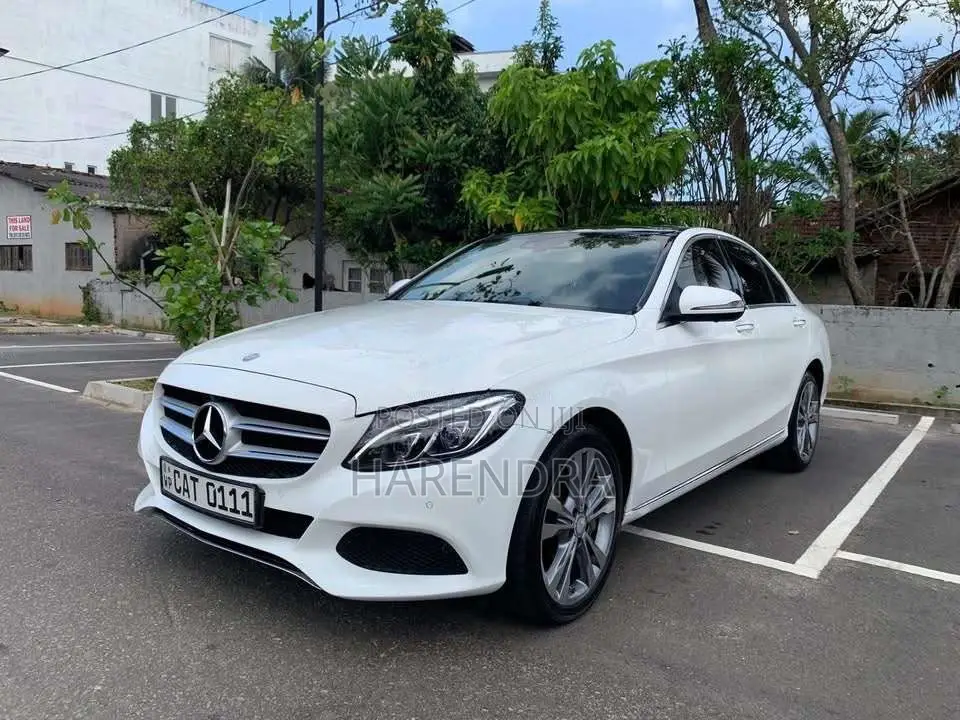 Mercedes-Benz C350e 2016 Car (Used)