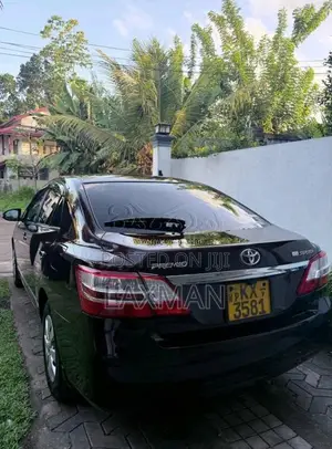 Toyota Premio 2013 Car (Used)