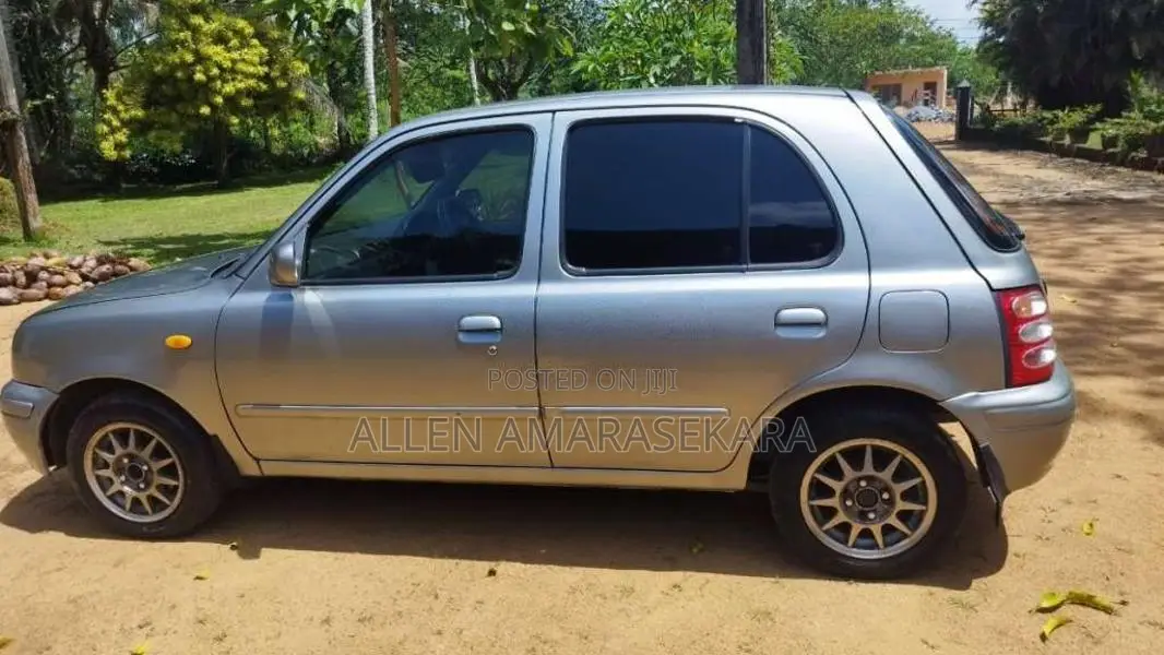 Nissan March K11 2000 Car (Used)