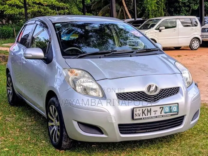 Toyota Vitz U Grade 2007 Car (Used)