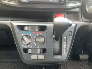 Toyota Pixis 2025 Car (Used)