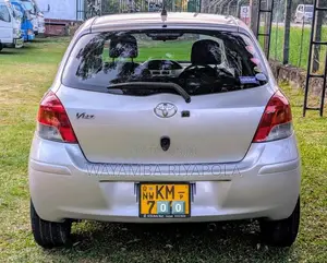 Toyota Vitz U Grade 2007 Car (Used)