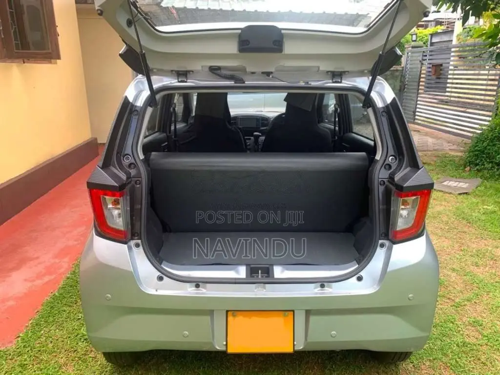 Toyota Pixis 2025 Car (Used)