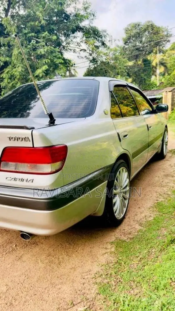 Toyota Carina 2000 Car (Used)