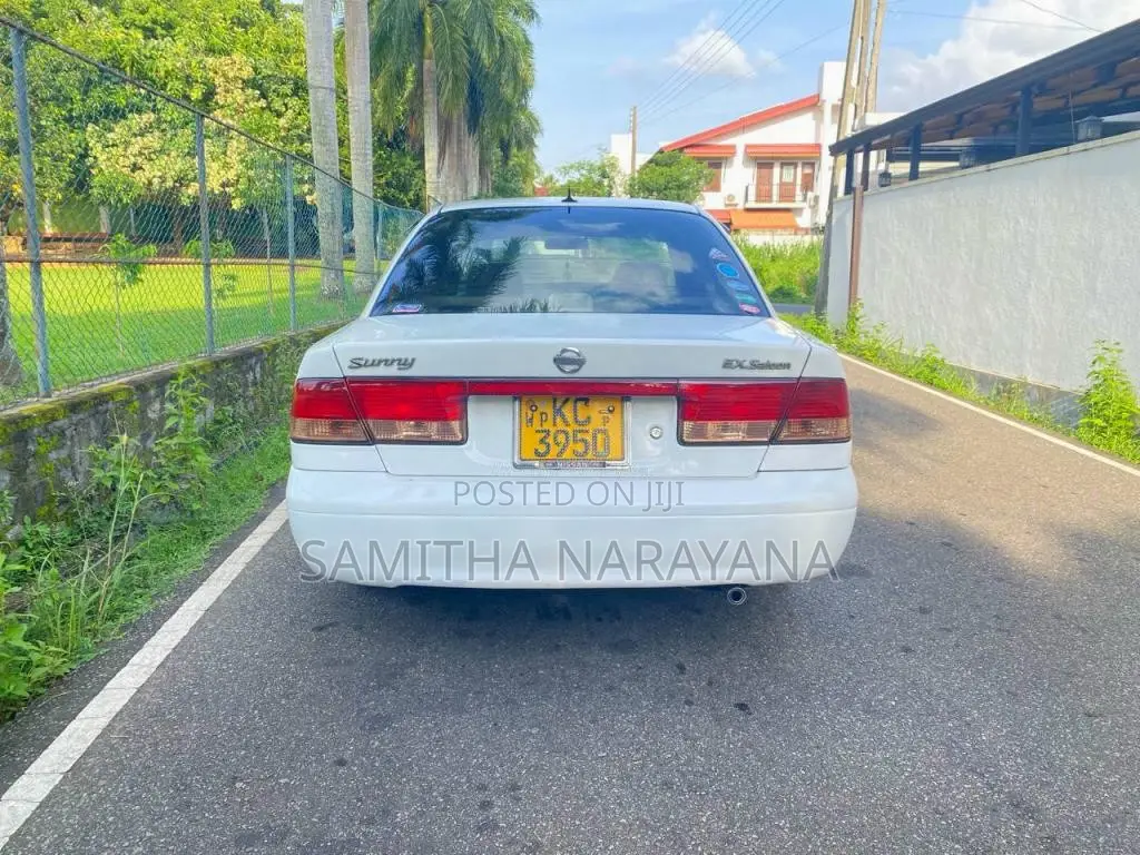 Nissan FB15 Ex Saloon 2003 Car (Used)