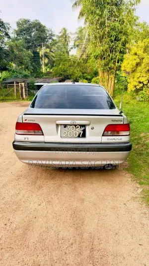 Toyota Carina 2000 Car (Used)